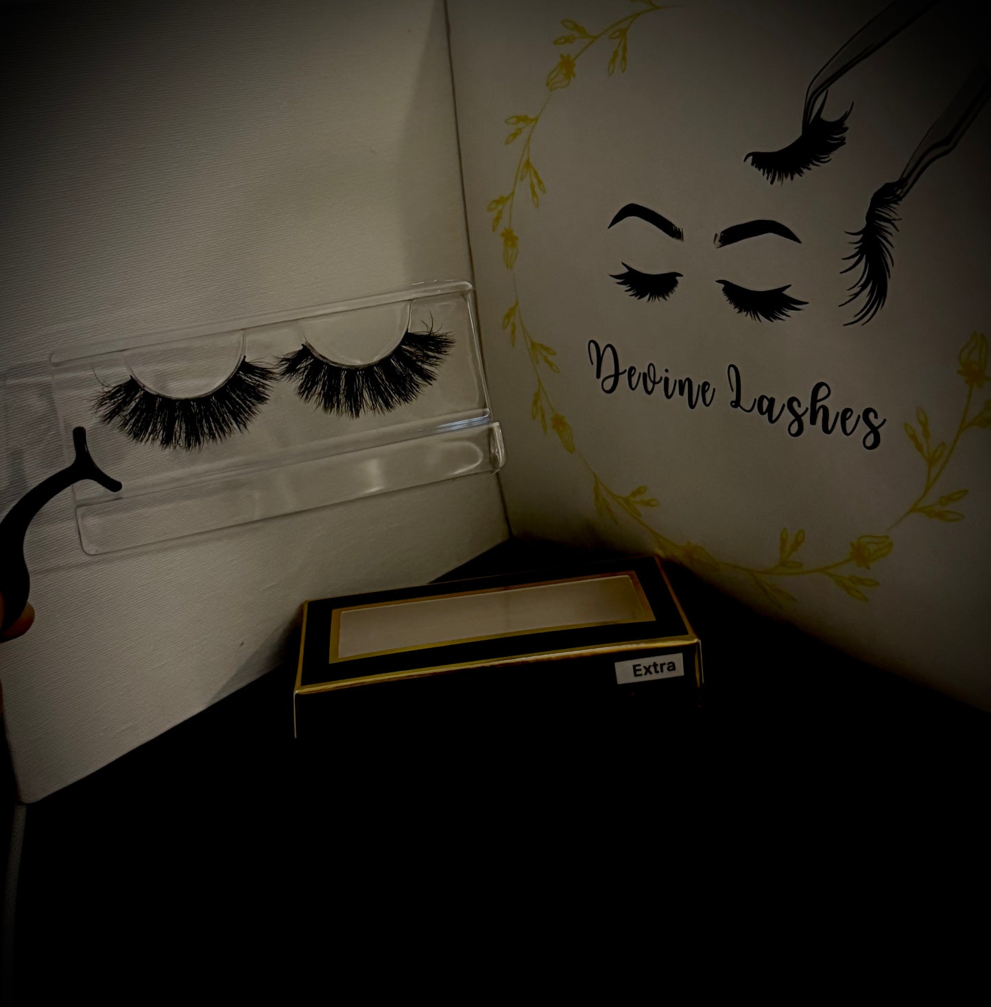 Lashes in style “Extra”
