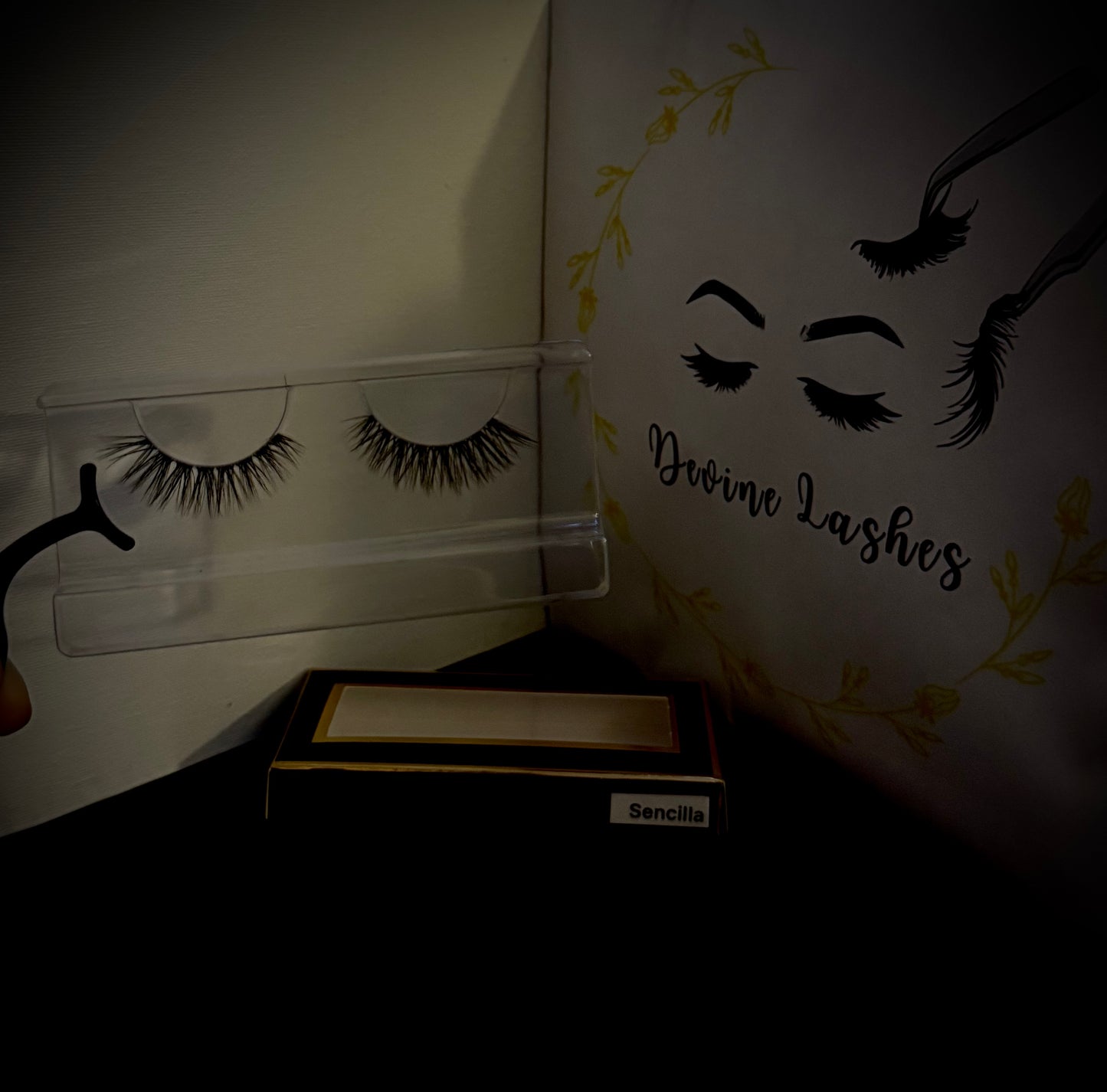Lashes in style “Sencilla”